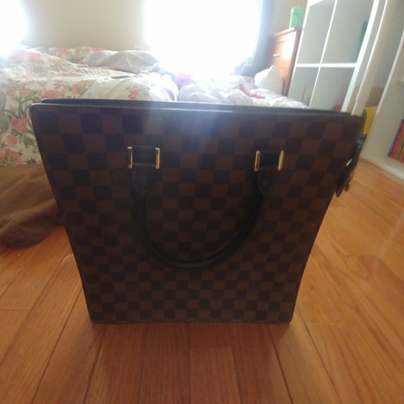 Bag - Picture 2 of 3